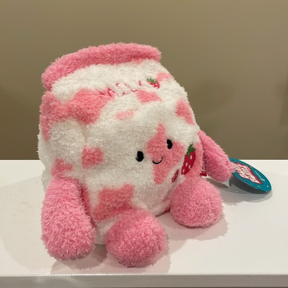 NWT 7.5” Shay the Strawberry Milk 🍓🥛MooBumz Bumbumz by Russ - Picture 2 of 5